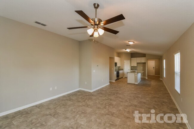 Building Photo - 2025 Howard Christy Ct