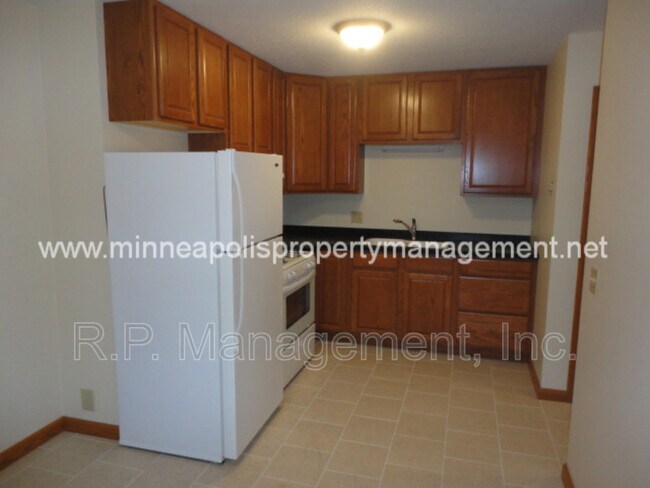 Foto del edificio - 4200 Valley View Rd
