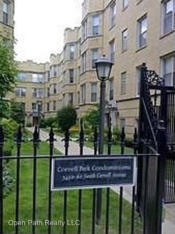 Foto principal - 5452 S Cornell Ave