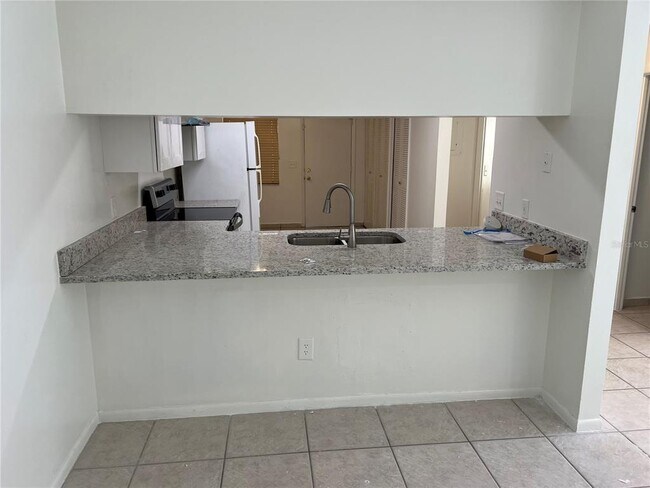 Foto del edificio - 1239 Sophie Blvd