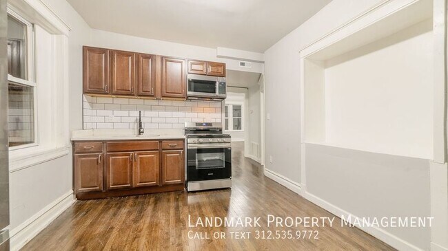 Foto del edificio - 1843-45 W 54th St-1845 -2W