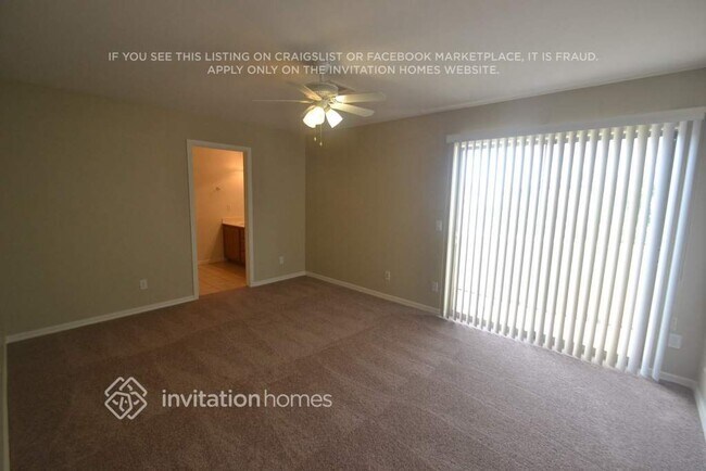 Foto del edificio - 10225 W Camelback Rd