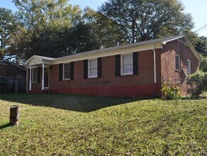 Building Photo - 3202 Asbury Ln