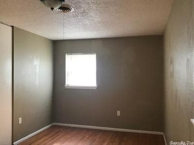 Building Photo - 1110 Edgehill