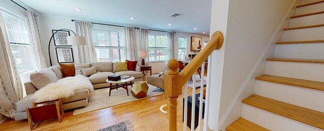 Foto del edificio - 104 Ellery Ct