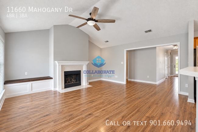 Photo - 11660 Mahogany Dr- House