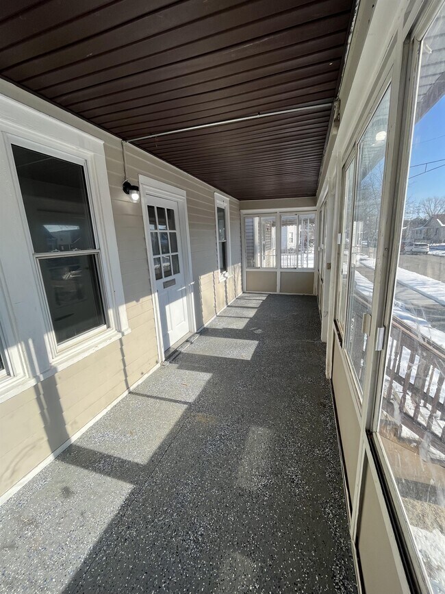 27 E Glenwood Ave, Ecorse, MI 48229 House Rental in Ecorse, MI