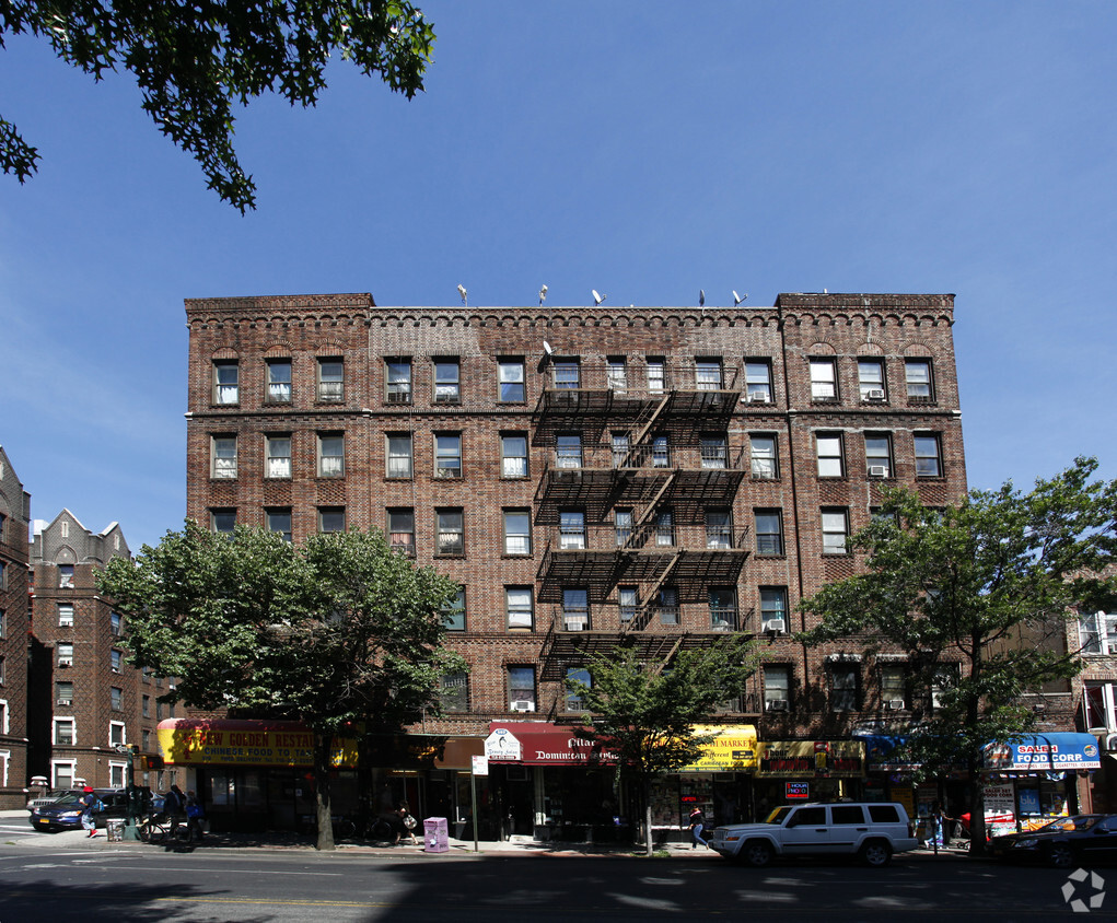 Foto del edificio - 581 Flatbush Ave