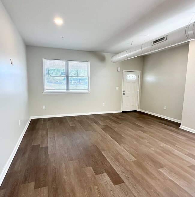 Building Photo - 1 Exchange St