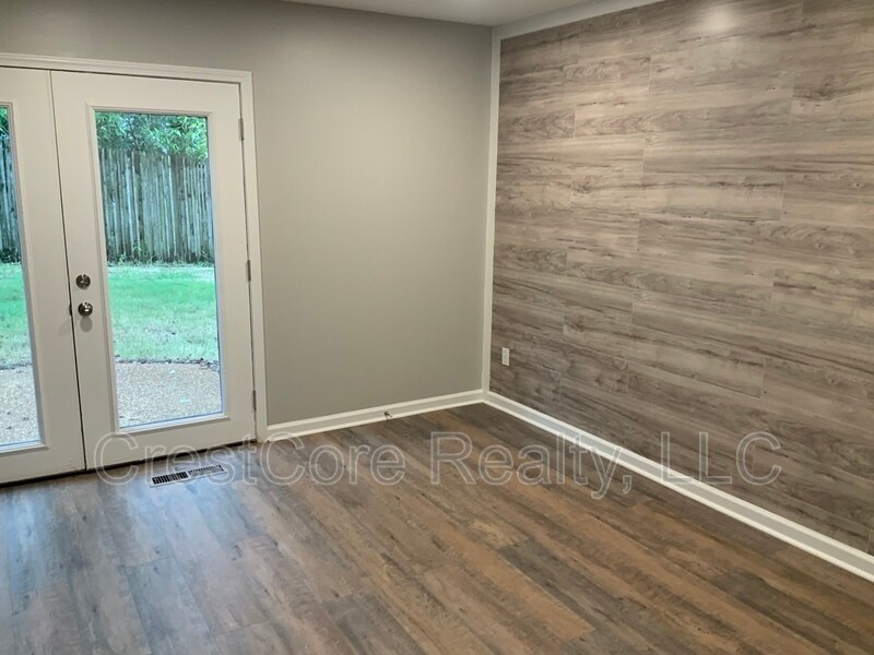 Foto principal - 3133 Estes St