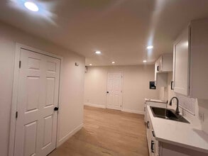 Building Photo - 2869 N G St