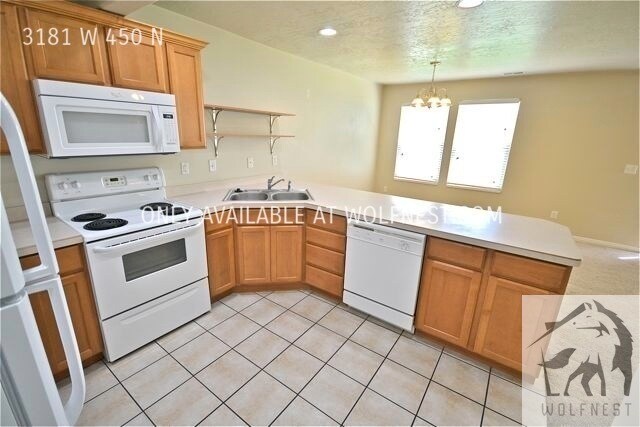 Building Photo - No Deposit Option! Beautiful 4 Bedroom Wes...