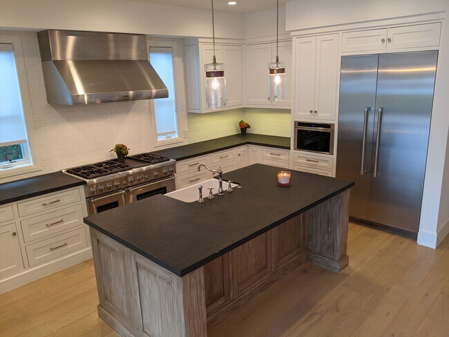 Your Dream Kitchen - 514 Fernleaf Ave