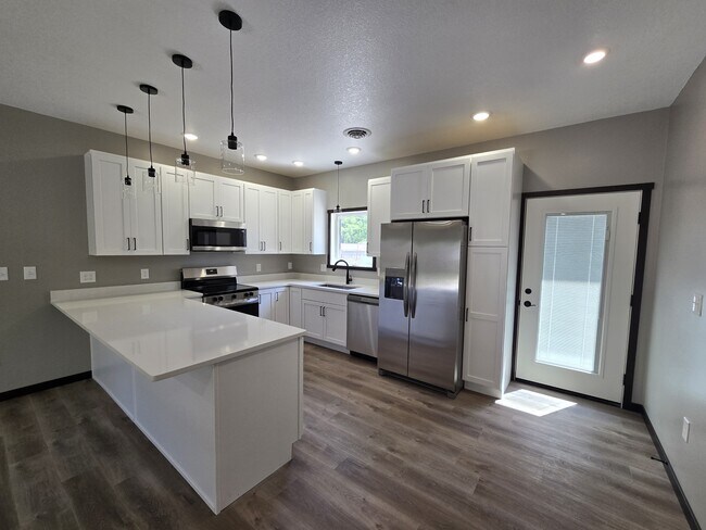 Foto del edificio - 309 9th Ave NE
