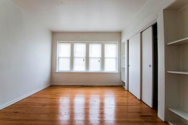 Foto del edificio - Auburn Gresham Apartments