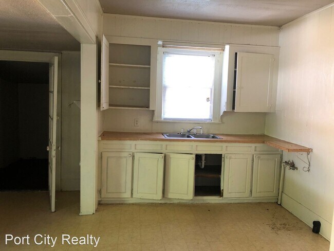 Foto del edificio - 1 br, 1 bath House - 1431 Parker St