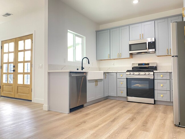 Building Photo - Newly Constructed 2bd/1ba North Park House