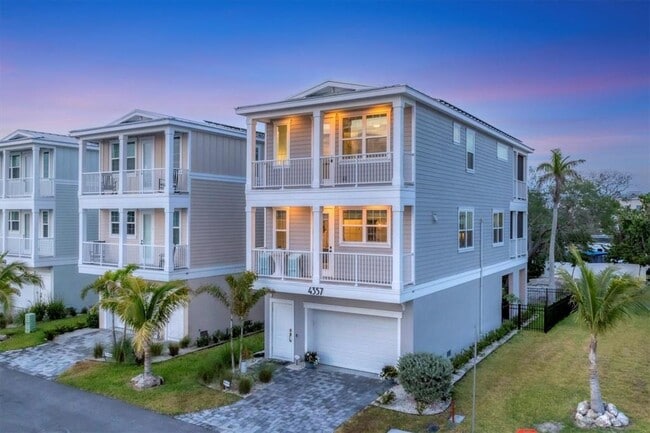 Building Photo - 4357 Marina Vw Wy