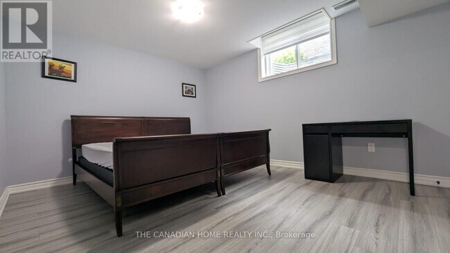 Photo du bâtiment - 5622 Osprey Avenue
