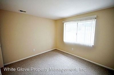Building Photo - 1331 Victoria Dr