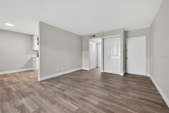 Building Photo - 612 Bass Ct