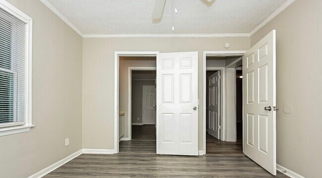 Building Photo - 1507 Rupert Rd