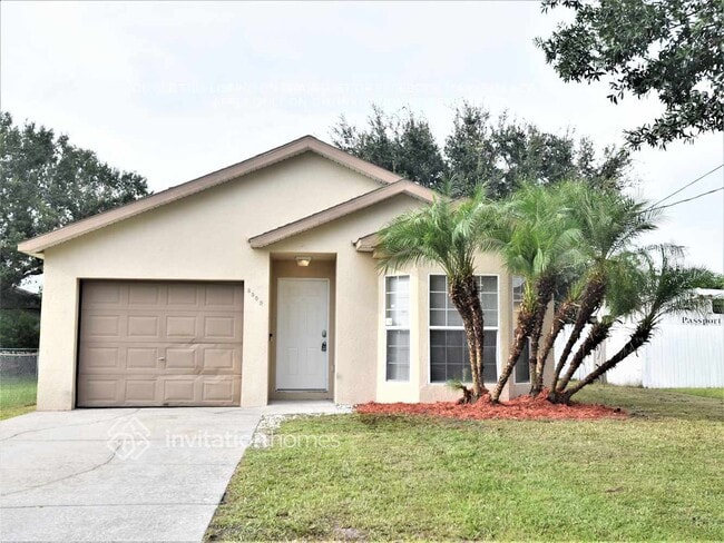 Building Photo - 8509 Blackberry Ave