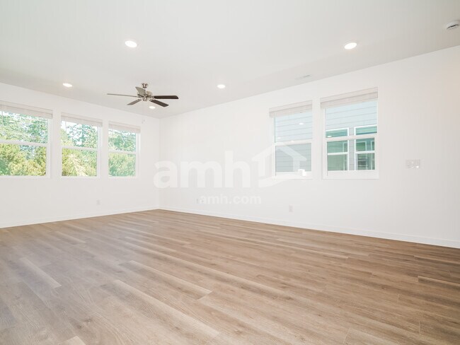 Foto del edificio - 8916 50th Ave SE
