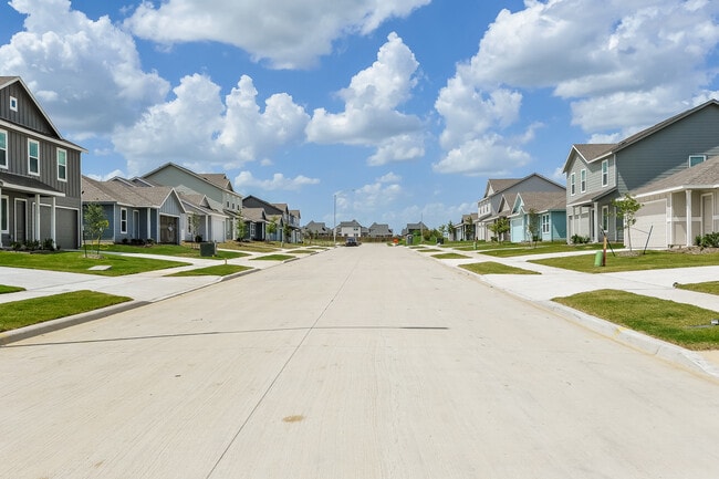 Building Photo - 30 West Luxury Rental Homes