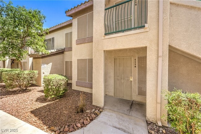 Building Photo - 5710 E Tropicana Ave