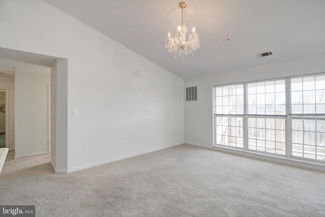 Building Photo - 2513 Shelley Cir