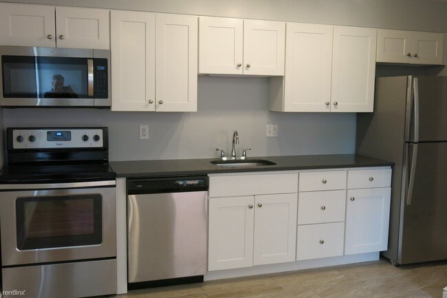 Building Photo - 1 br, 1 bath  - 7528 Penn Ave