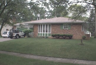 Building Photo - 5315 Lemonwood St