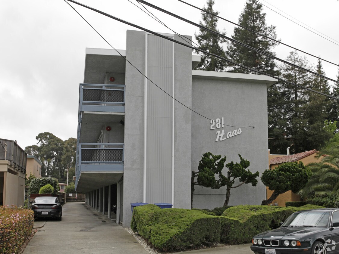 Primary Photo - 281 Haas Ave
