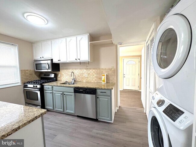 Foto del edificio - 5612 7th Rd S