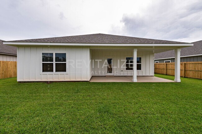 Foto del edificio - 14578 Dayton Cir