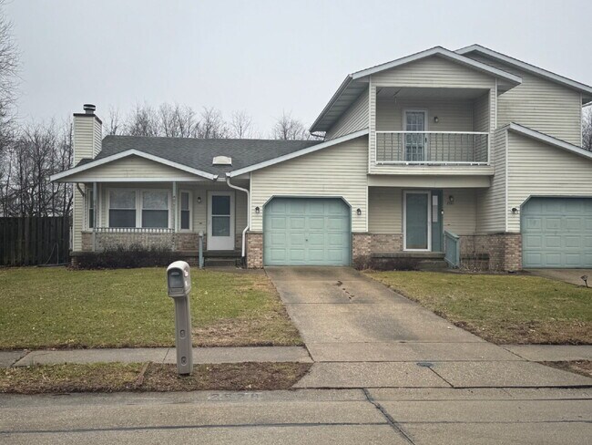 Building Photo - Beautiful 2 Bed / 2 Bath Home in Springfield!