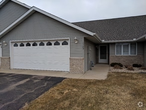 Building Photo - 1523 Pohl Rd