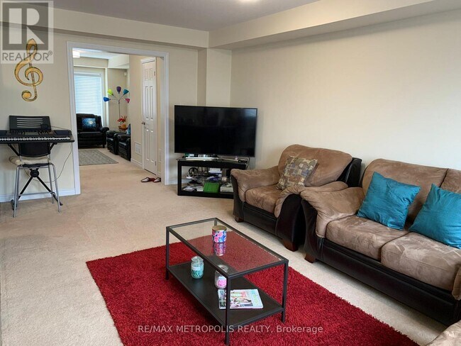 Photo du bâtiment - 420-420 Linden Dr