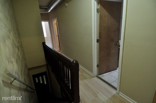 Building Photo - 2 br, 1 bath Apartment - 6620 S Ingleside Ave