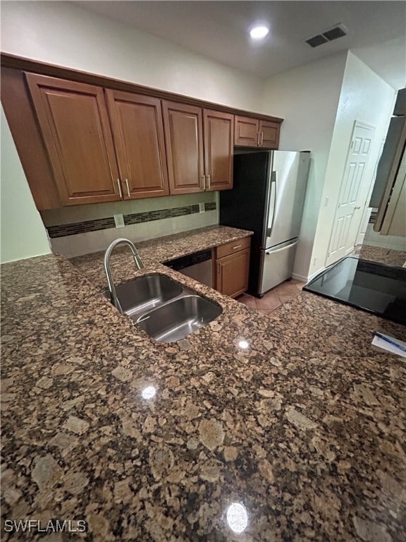 Foto del edificio - 8159 Pacific Beach Dr