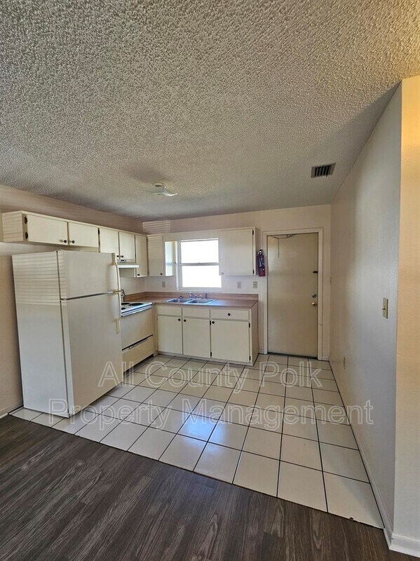 Foto del edificio - 455 Buck Moore Rd