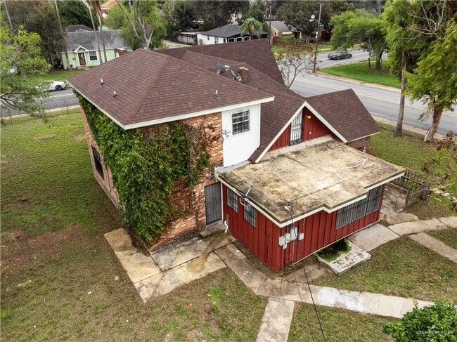 Building Photo - 801 N 16th St