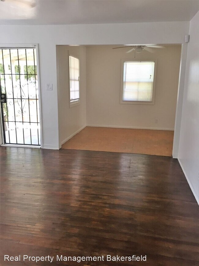 Foto del edificio - 3 br, 1 bath House - 3125 Truxtun Ave.