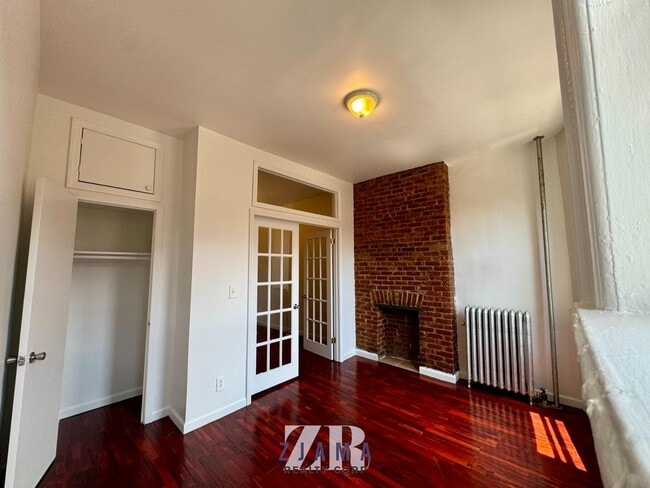 Building Photo - 647 Prospect Pl
