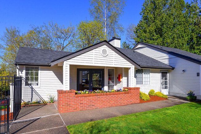 Overlander apartments — community photo - Overlander