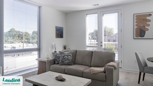 Building Photo - 620 Foster St