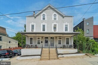 Building Photo - 3505-7 Bowman St