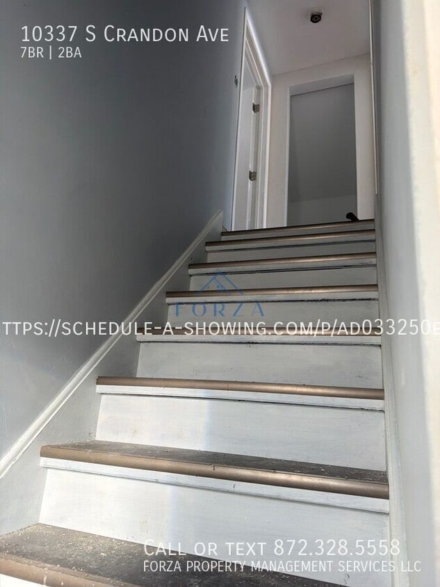 Building Photo - 10337 S Crandon Ave