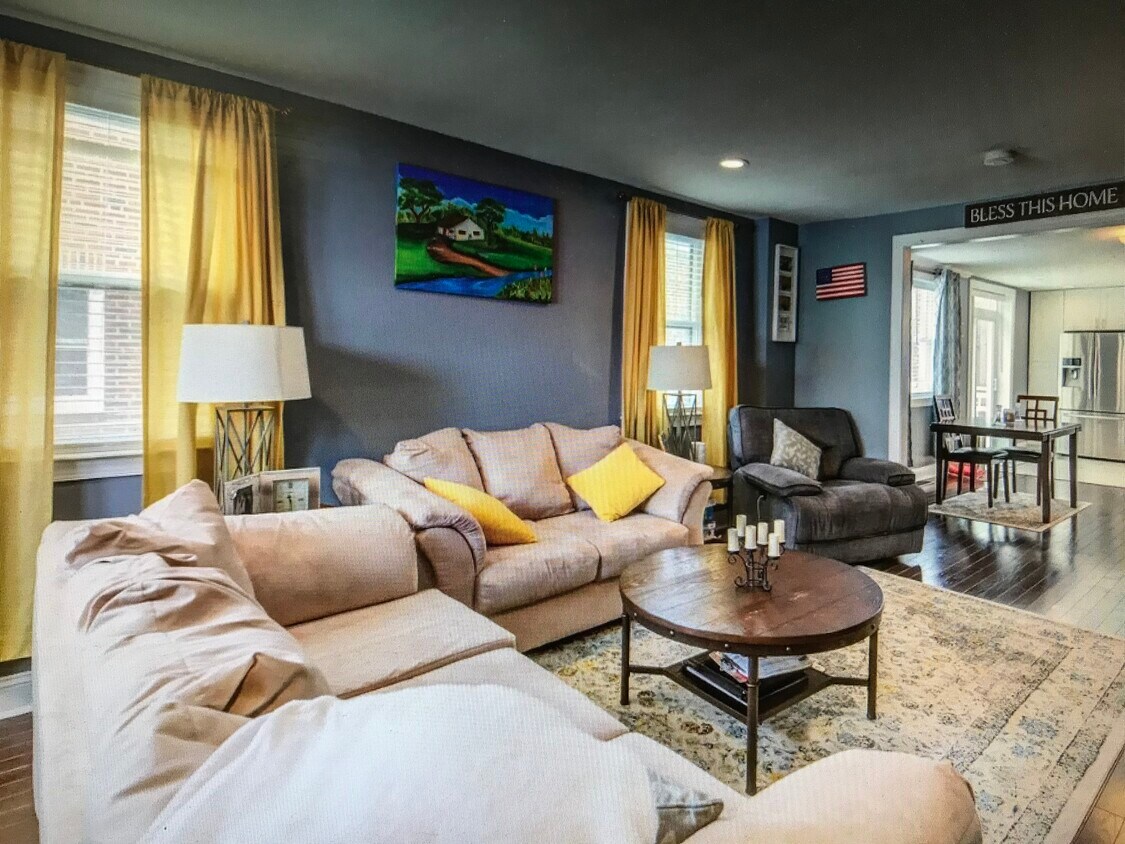 Foto principal - 1134 Glenview St